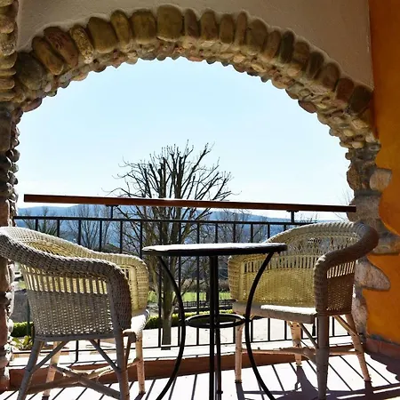 La Granja Village Country house *